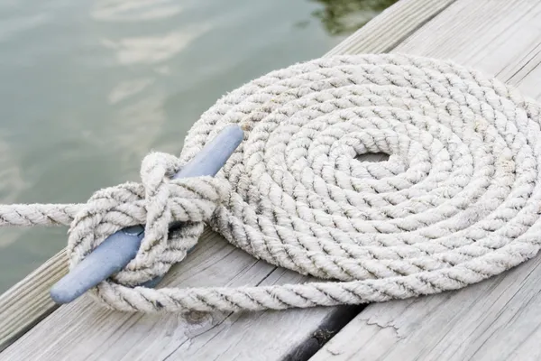 Coiled mooring line — Stock Photo, Image