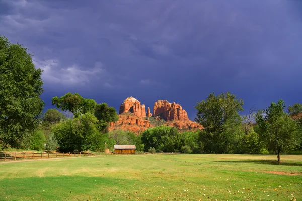 Red Rock Crossing Park — Stock Photo, Image
