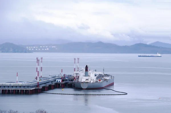 Морской танкер — стоковое фото