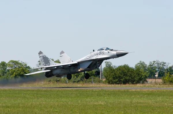 MiG 29 opstijgen — Stockfoto