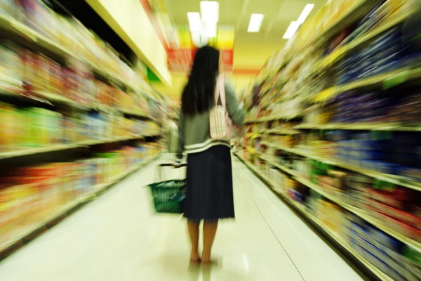 Grocery shopping — Stock Photo, Image