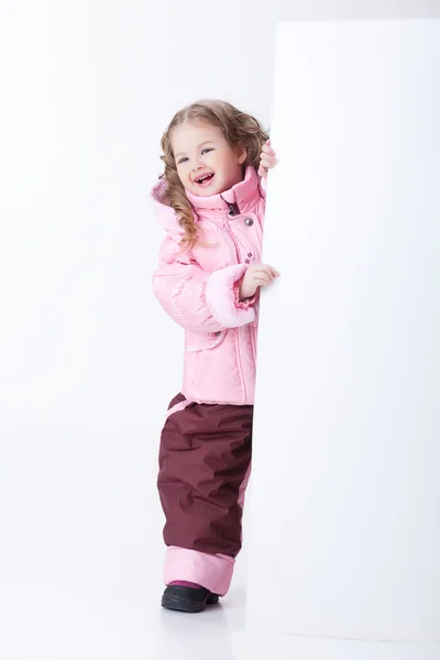 Meisje in modieuze kleding — Stockfoto