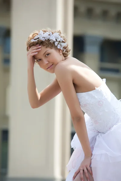 Young Bride — Stock Photo, Image