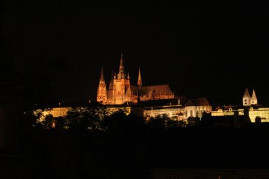 Prag'da gece