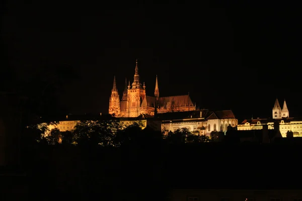 Praga en la noche —  Fotos de Stock