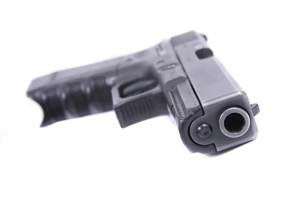 Pistola sobre fundo branco — Fotografia de Stock