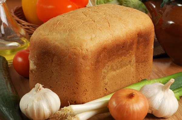 Pane fatto in casa con decorazione — Foto Stock