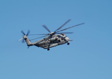 askeri helikopter