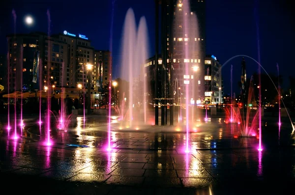 밤에 fontain 스톡 사진