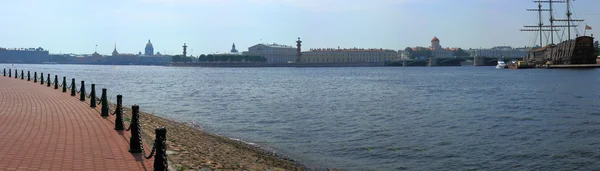 Pétersbourg. — Photo