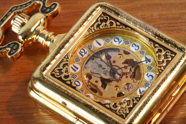 Relógio de bolso antigo . — Fotografia de Stock