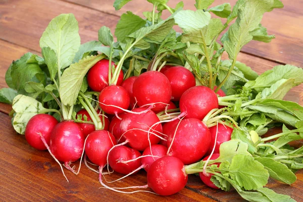Fresh radishes. — Stock Photo, Image