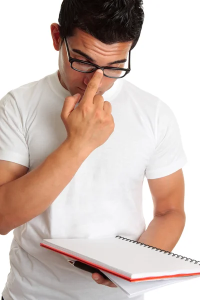 Uczeń pchanie się okulary na twarz — Zdjęcie stockowe