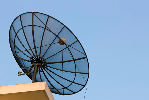 Parabolikus antenna — Stock Fotó