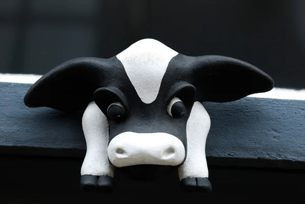 Ceramic cow — Stock Photo, Image