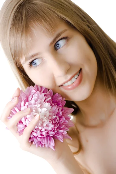 Mooie vrouw met bloem geïsoleerd — Stockfoto