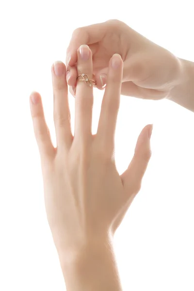 Donna anello dito mani — Foto Stock