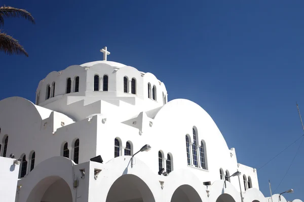 ティーラ島の教会 — ストック写真