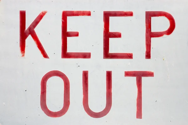 Old Keep Out señal de advertencia — Foto de Stock