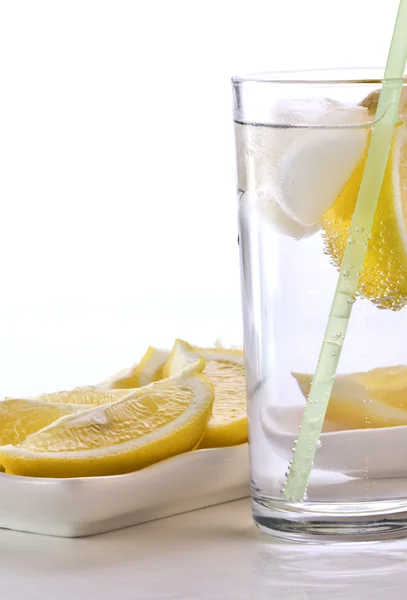 Primer plano de una copa de limonada — Foto de Stock