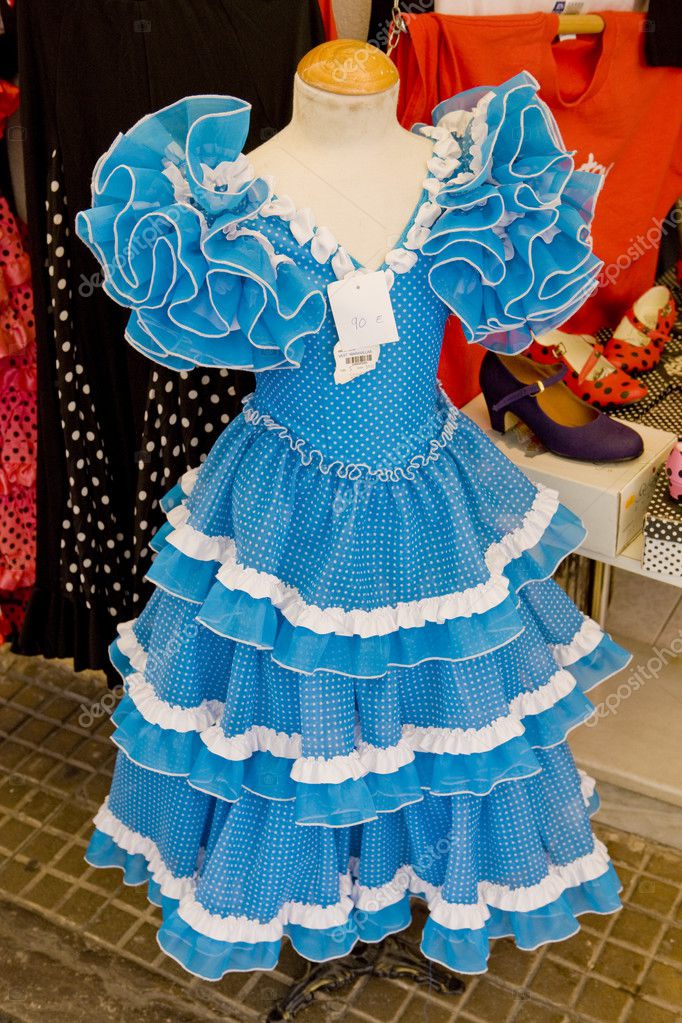 Spanish dress — Stock Photo #2827378