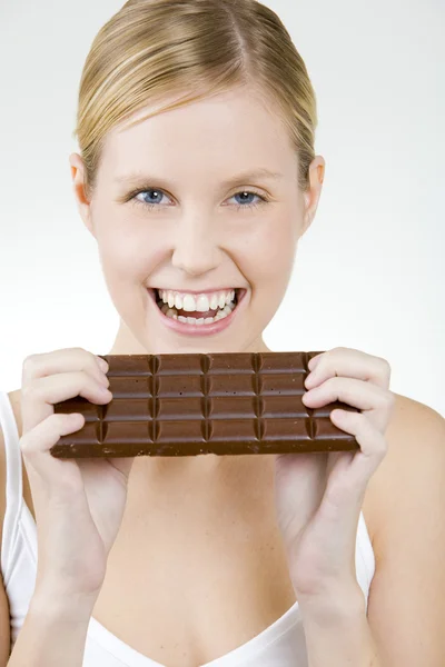 Žena s čokoládou — Stock fotografie