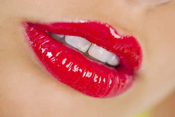 Rode lippenstift — Stockfoto