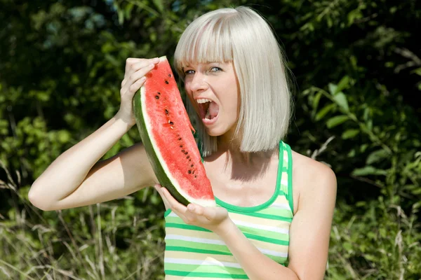 Portrét ženy s melounem — Stock fotografie