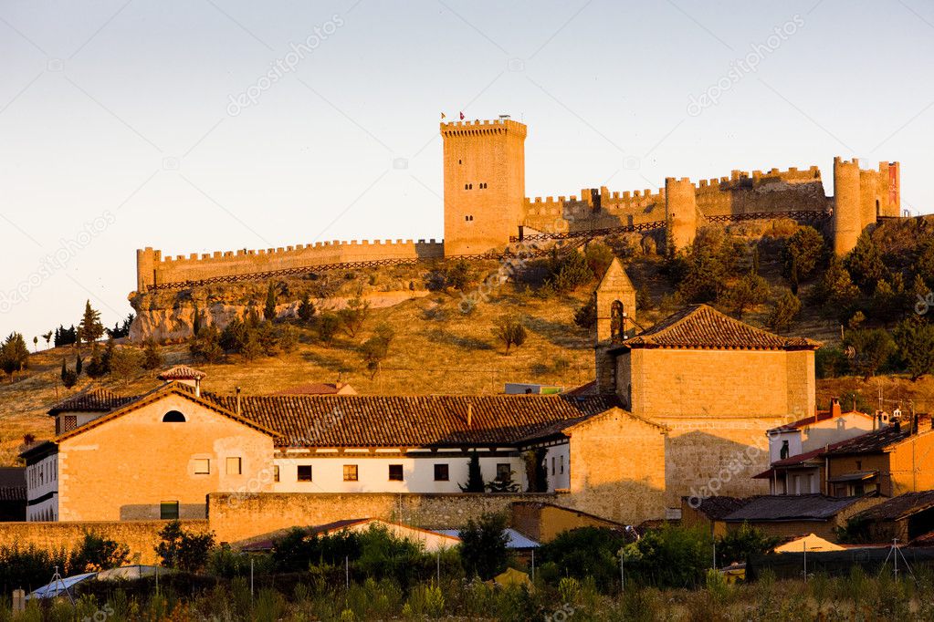 Penaranda de Duero Castle