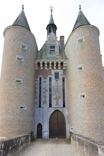 Chateau du moulin, lassay-sur-croisne, centrum, Francie — Stock fotografie