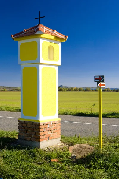 Στήλη της Σταύρωσης κοντά strachotin, Τσεχία — Φωτογραφία Αρχείου