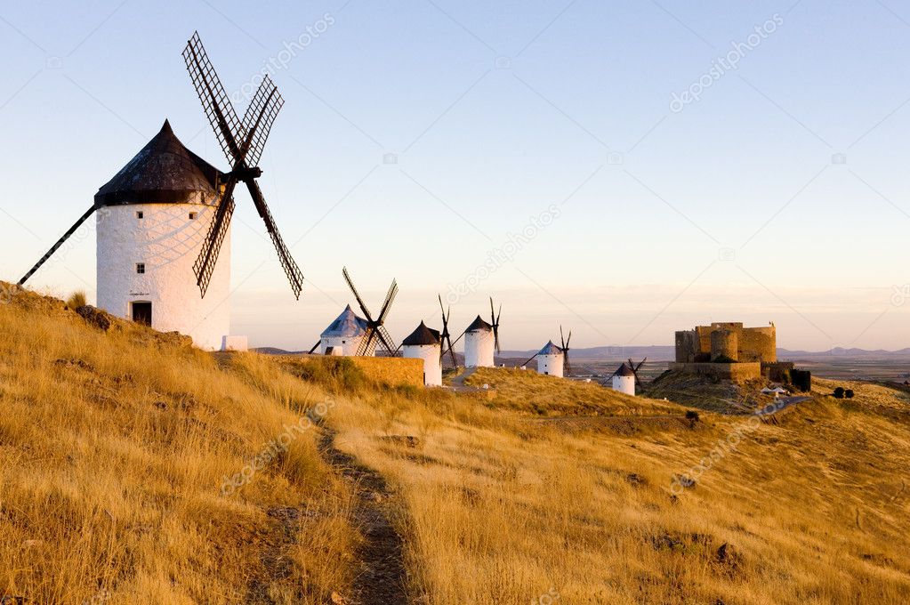 Windmills with castle, Consuegra
