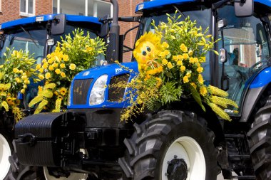 Traktörler, çiçek geçit töreni, noordwijk, Hollanda
