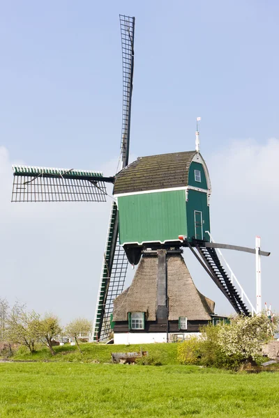 Windmühle in der Nähe von vlist, Niederlande — Stockfoto