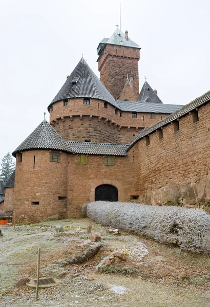 Замок Haut-Koenigsbourg — стокове фото