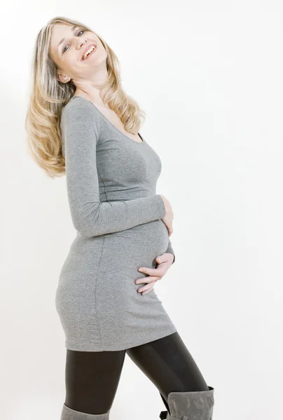 Těhotná žena stojící — Stock fotografie