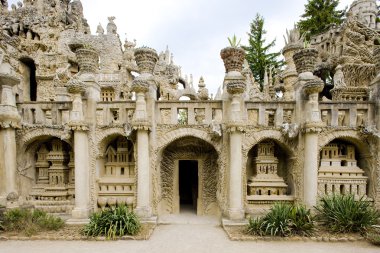 Palais ideal du cheval facteur