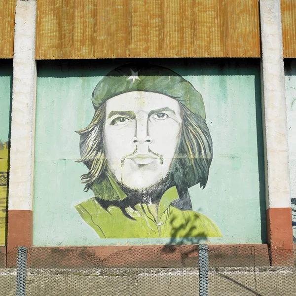Political mural painting (Che Guevara), Ceiba Hueca, Granma Prov — Stock Photo, Image