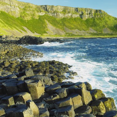 Giant's Causeway clipart
