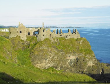 Ruins of Dunluce Castle clipart