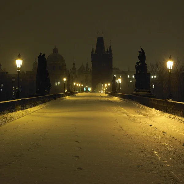 Charles Köprüsü ve Prag — Stok fotoğraf