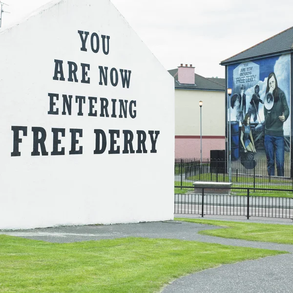 Pintura mural, The Bogside, Derry - Londonderry, Irlanda del Norte — Foto de Stock