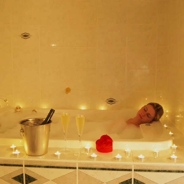 Baño romántico — Foto de Stock