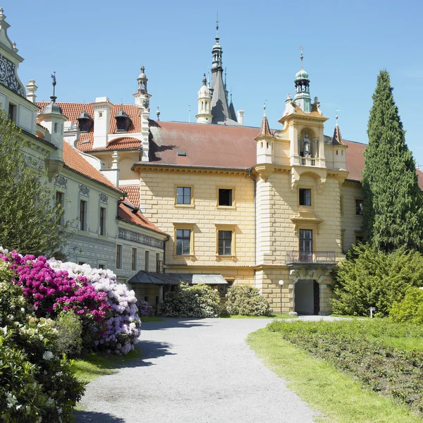 Pruhonice Castle — Stock Photo, Image