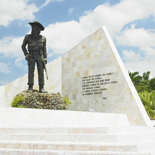 Пам'ятник Camilo Сьєнфуегос, Yaguajay, Санкті Sp — стокове фото