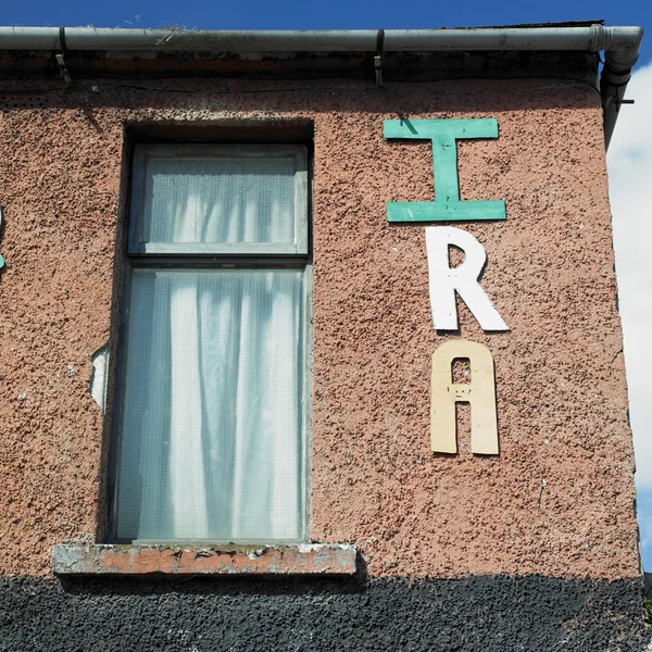 Ira, belfast, Kuzey İrlanda imzalamak — Stok fotoğraf