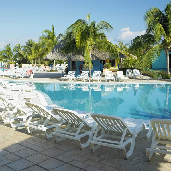 Hotel's swimming pool — Stock Photo, Image