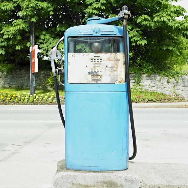 古いガソリン スタンド — ストック写真
