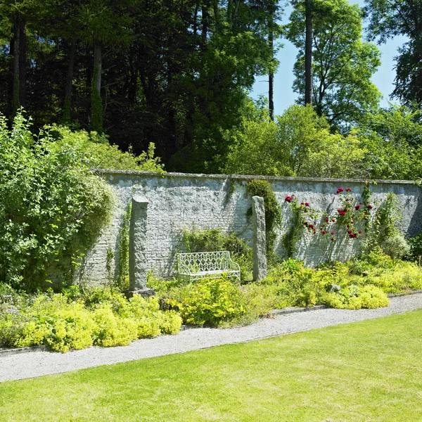 バリンロー城の庭園、郡ウェストミース アイルランド — ストック写真