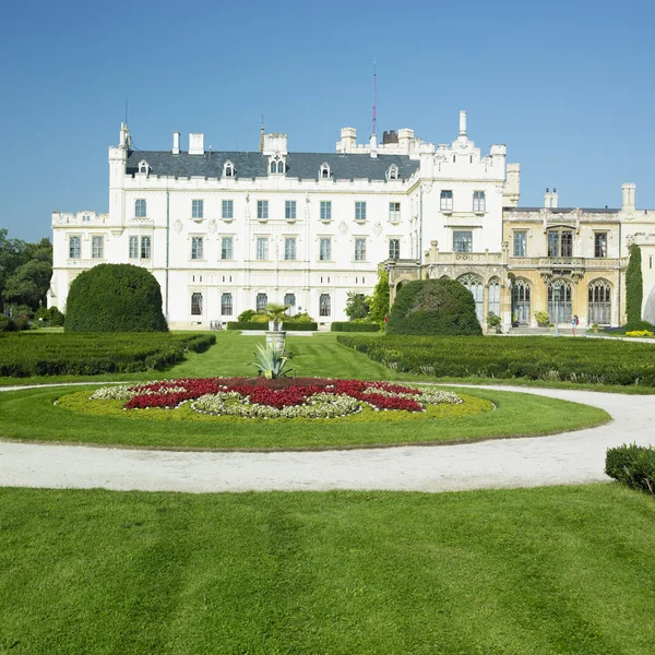 Lednice chateau, República Checa — Fotografia de Stock
